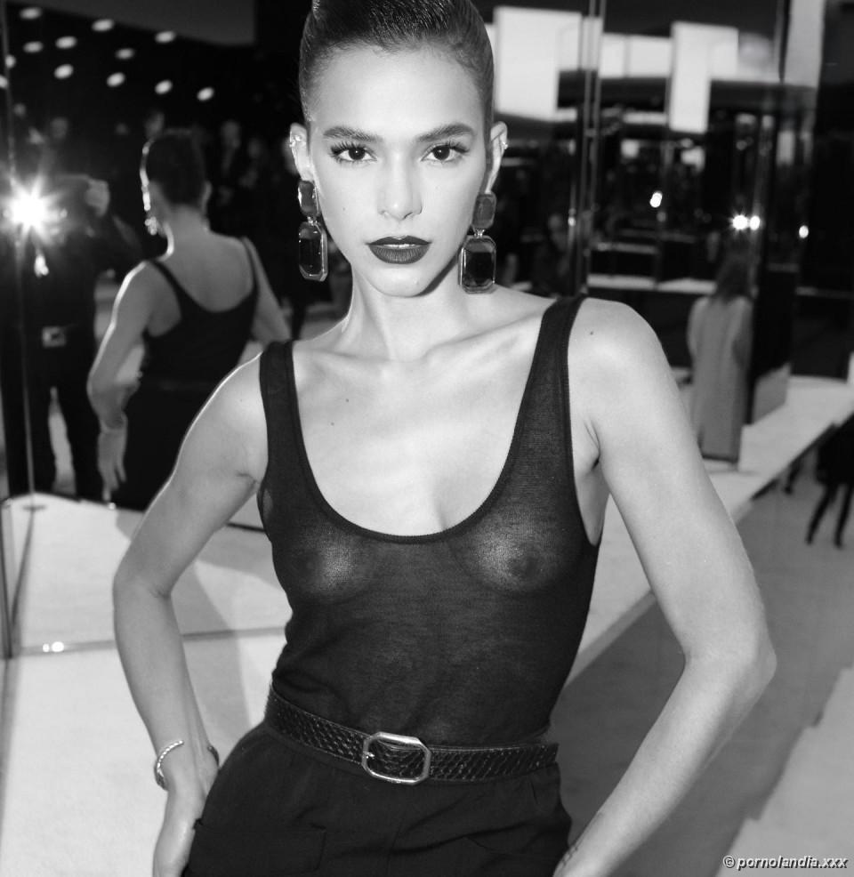 As melhores fotos da Bruna Marquezine pelada - Foto 245894